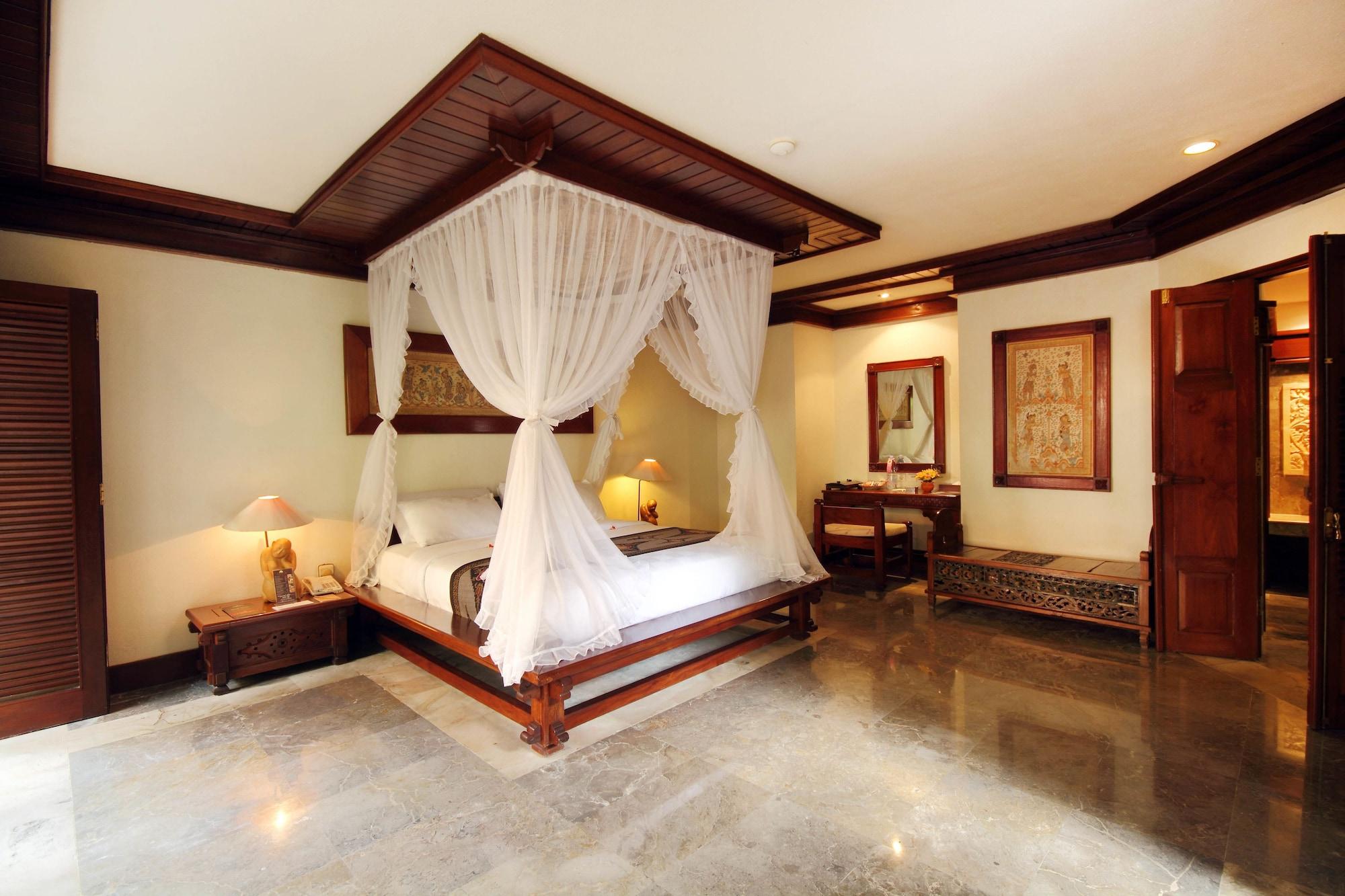 Grand Balisani Suites Kerobokan Exterior foto