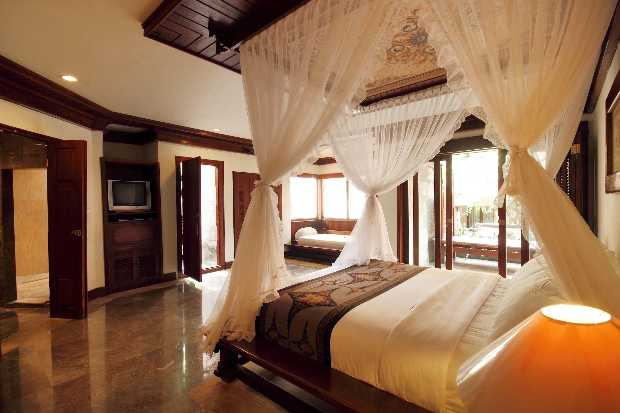 Grand Balisani Suites Kerobokan Exterior foto