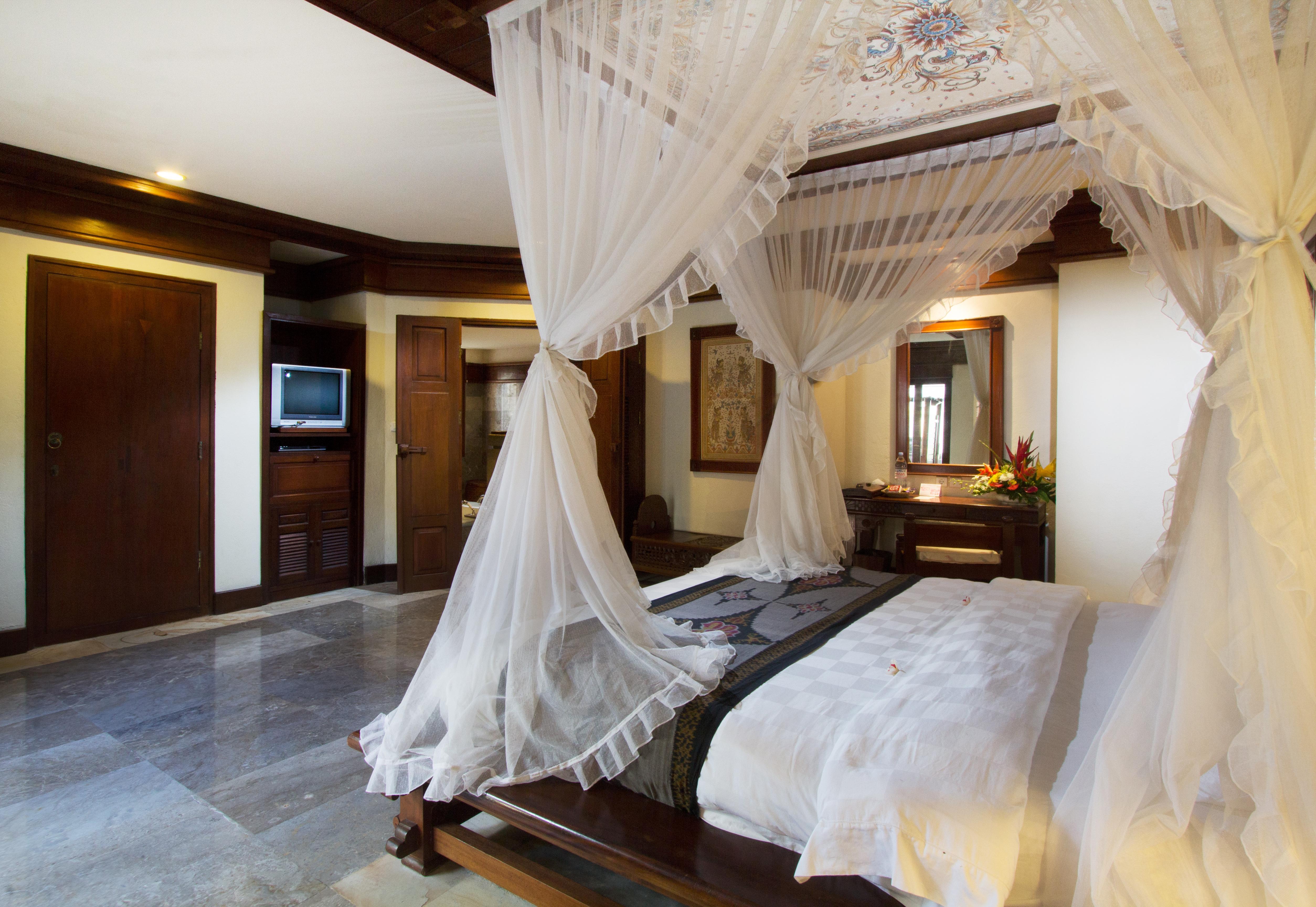 Grand Balisani Suites Kerobokan Exterior foto