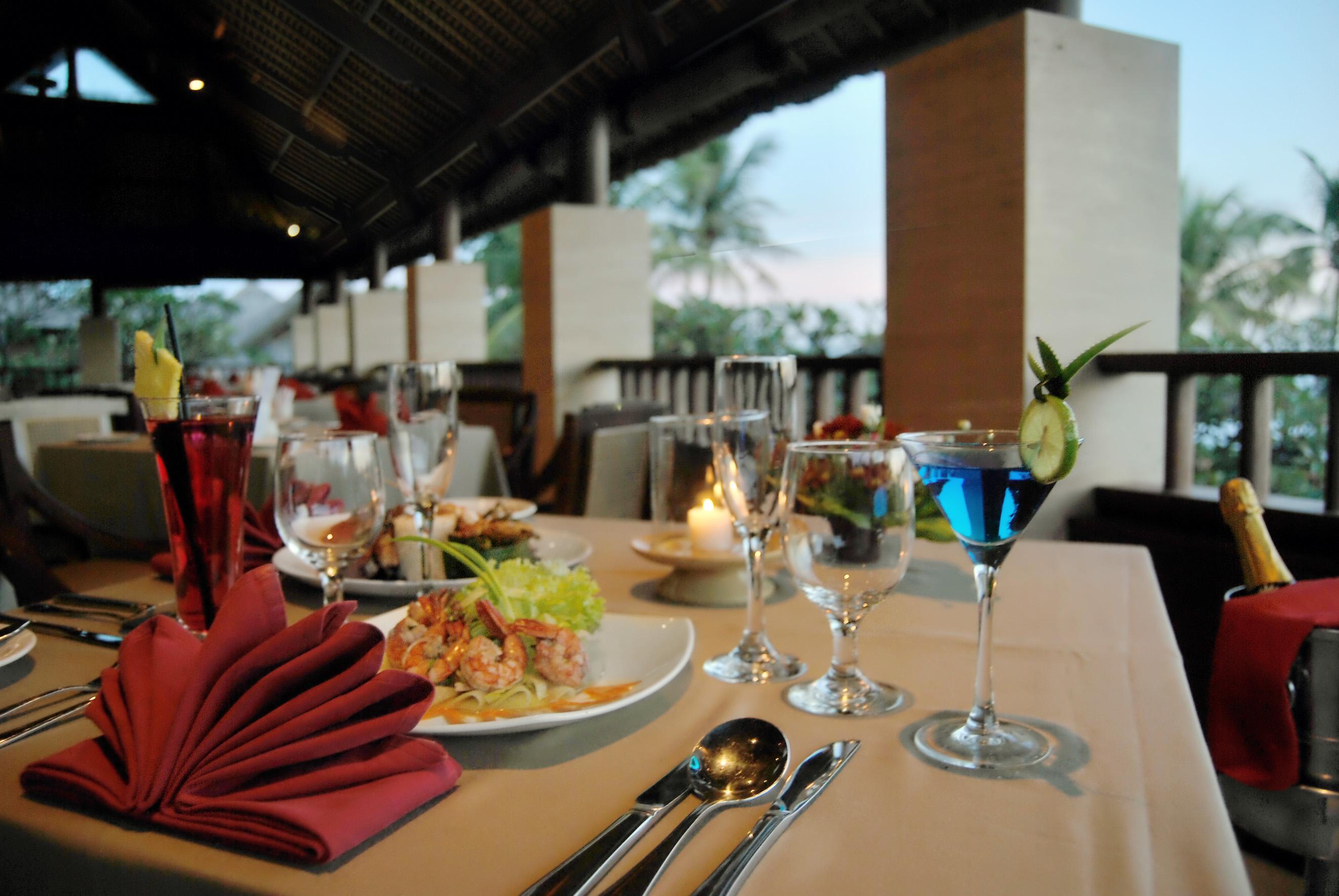 Grand Balisani Suites Kerobokan Exterior foto